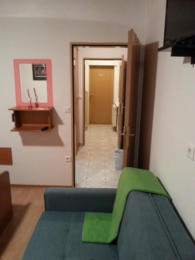 Apartmaji In Sobe Kocjancic بوتْشيترتيك المظهر الخارجي الصورة